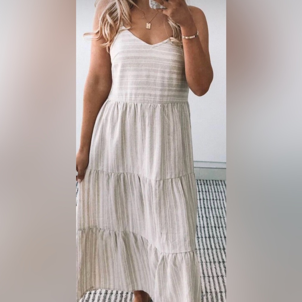 Esther&Co Linen Midi Dress